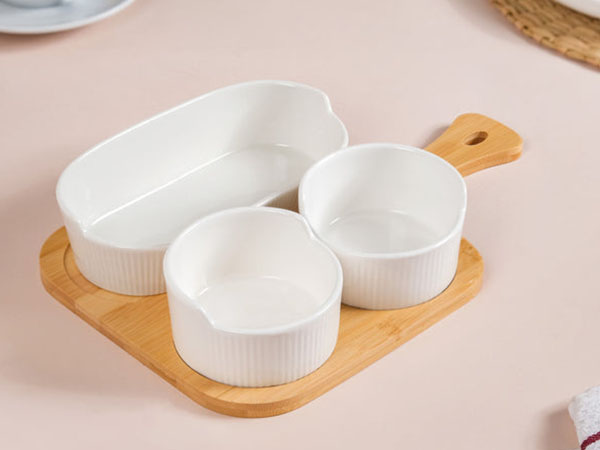 Ceramic Bowls And Oval Plate With Tray